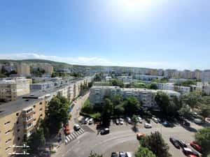 Apartament cu 2 camere decomandate, parcare, zona Big/Manastur — miniatura 2