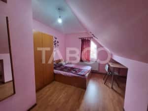 Apartament de vanzare 4 camere pe 2 etaje 84 mp zona Rahovei Sibiu — miniatura 3