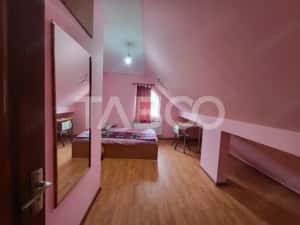 Apartament de vanzare 4 camere pe 2 etaje 84 mp zona Rahovei Sibiu — miniatura 9