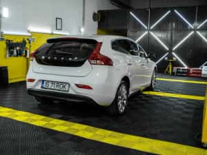 Volvo V40, 1.6 diesel, 115 CP, Rate 0% Avans, Variante/Schimb — miniatura 3