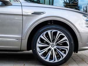 Bentley Bentayga SUV second-hand de vânzare — miniatura 4