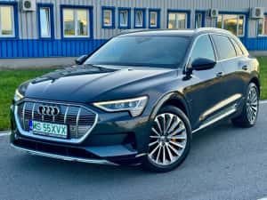 Audi E-tron 55 quattro*electric* — miniatura 2