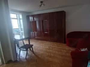 De inchiriat garsoniera in zona Lipovei