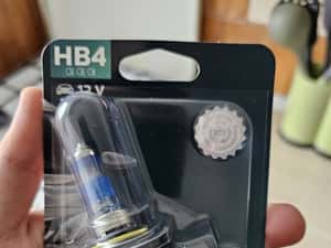 Bec auto Hb4 halogen marca Phillips — miniatura 7