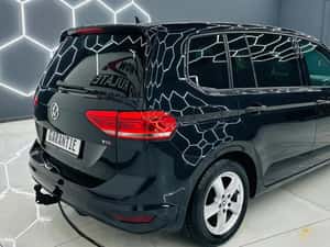 Volkswagen Touran - 8.990 EUR — miniatura 3