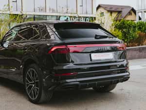 Audi Q8 2024 Hibrid Plug-In - 32.000 km — miniatura 7