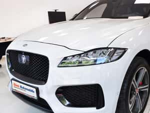Jaguar F-Pace SC Automată 380 HP Benzină