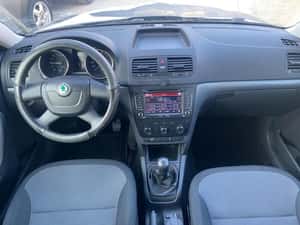 Skoda Yeti 2013 SUV second-hand - 6.950 EUR — miniatura 7