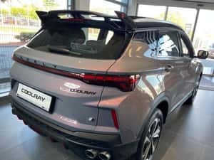 SUV nou cu dotări bogate și performanțe excelente — miniatura 4
