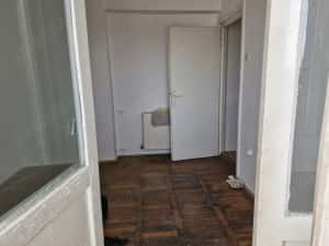 Vand apartament 3 camere cam. Decomandat, 53 mp Etaj 7 numar niveluri 7 Ultracentral