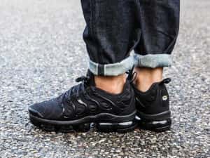 OFERTA ! NIKE Vapormax Plus , cumperi 2 perechi --> CADOU hanorac ! — miniatura 3