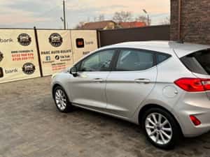 Ford Fiesta 2019 - 9.000 EUR — miniatura 7