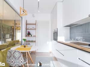 Proprietar inchiriez 2 camere | loc de parcare — miniatura 4