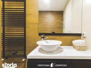 Proprietar inchiriez 2 camere | loc de parcare — miniatura 5