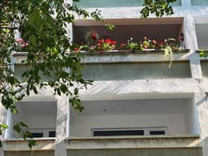 Vand ap. 4 camere si garaj ultracentral et. 1