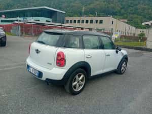 Vand Mini Cooper Countryman 2014 Benzina 1590 cmc Neavariata — miniatura 2