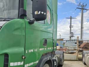 Se vinde Scania 8×4 si cap tractor — miniatura 6