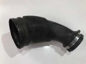 Furtun admisie aer Audi A4 8W2, B9 04l129661 2.0 tdi — miniatura 3