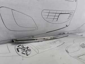 Ornament Grilă Bară Față / Baghetă Cromată Stângă Renault Kadjar 2017 / 2015-2022 Cod OEM 623865855R (5A3) — miniatura 6