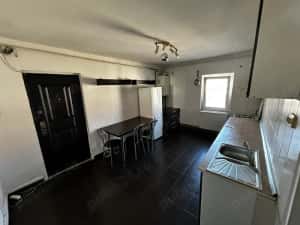 Apartament cu 2 camere .. 2 balcoane si centrala termica .. S= 51 mp  — miniatura 3