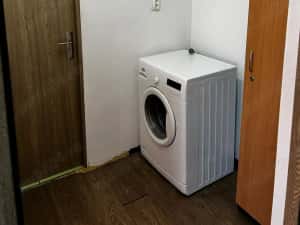 Apartament cu 2 camere .. 2 balcoane si centrala termica .. S= 51 mp  — miniatura 6