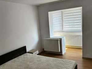 Apartament cu 2 camere .. 2 balcoane si centrala termica .. S= 51 mp  — miniatura 9