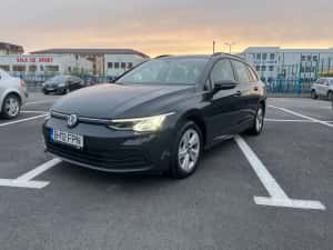 Volkswagen Golf Golf 8 2.0 TDI DSG bord digital încălzire scaune senzori parcare