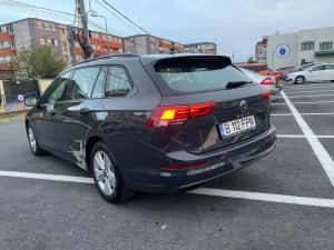 Volkswagen Golf Golf 8 2.0 TDI DSG bord digital încălzire scaune senzori parcare — miniatura 6