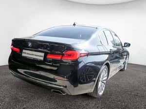 BMW 530, 2993 cm3, 286 cp, Automată, Diesel — miniatura 3