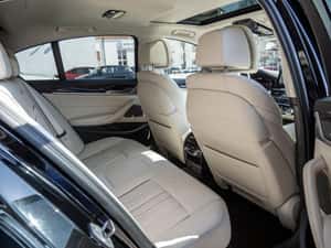BMW 530, 2993 cm3, 286 cp, Automată, Diesel — miniatura 7