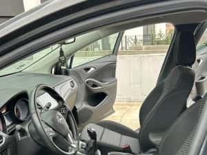 Opel Astra Sports 1.6Diesel / Rar-ul efectuat / Garantie/Rate/Cash — miniatura 8