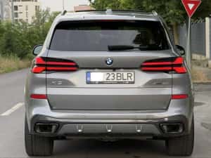 Bmw X5 2023 Facelift 4.0i Mild Hybrid / Skylounge / HUD / Grila luminata — miniatura 5