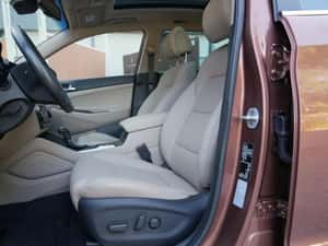 Hyundai TUCSON Automată 177 HP Benzină — miniatura 2