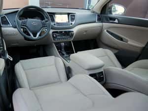 Hyundai TUCSON Automată 177 HP Benzină — miniatura 3