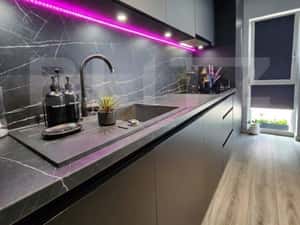 Apartament de Lux, 3 camere, 2 bai, terasa, garaj, Zona Teilor — miniatura 5