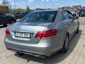 Mercedes-Benz E — miniatura 4