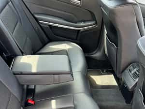 Mercedes-Benz E — miniatura 5