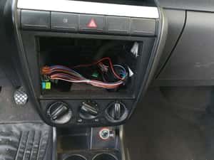 Usa torpedou VW Fox 2004-2011 comenzi ac butoane geam comenzi caldura — miniatura 7