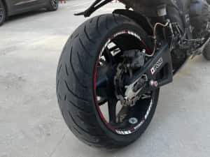 Yamaha YZF-R1 2008 — miniatura 4