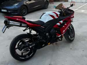 Yamaha YZF-R1 2008 — miniatura 5