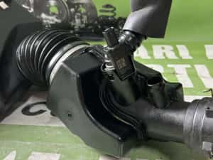 Carcasă filtru aer BMW G20 2.0 benzină hybrid 2021 — miniatura 7