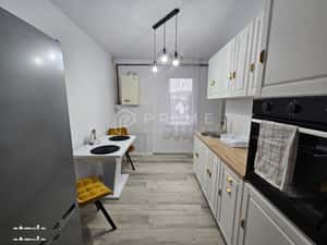 DE ÎNCHIRIAT: Apartament 3 Camere, Modern & Renovate Recent — miniatura 2