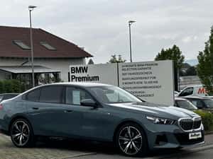 BMW 550 Berlină Hibrid Second hand, 21.265 km