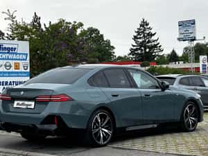 BMW 550 Berlină Hibrid Second hand, 21.265 km — miniatura 4