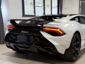 Lamborghini Huracán 2023, 640 cp, 50 km, Automată — miniatura 6