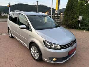 VW Touran 1,6 TDI BMT DSG "Cup" 04/2015, 105CP