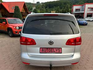 VW Touran 1,6 TDI BMT DSG "Cup" 04/2015, 105CP — miniatura 4