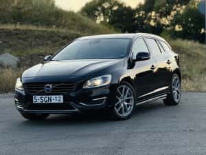 Volvo v60 Plug In Hybrid, 2.4 diesel 5 cilindrii, Automat, 2014, euro 5 — miniatura 3