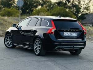 Volvo v60 Plug In Hybrid, 2.4 diesel 5 cilindrii, Automat, 2014, euro 5 — miniatura 5