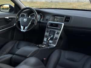 Volvo v60 Plug In Hybrid, 2.4 diesel 5 cilindrii, Automat, 2014, euro 5 — miniatura 7
